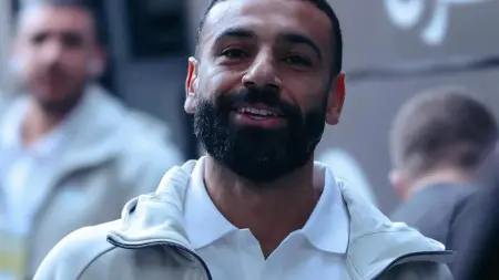 related_news_inside_blogsفيديو - لقطة محمد صلاح ونجل تريزيغية تخطف الانظار في فوز مصر على روسيا