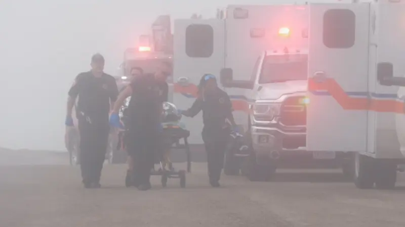 فيديو - قتلى بتحطّم طائرة تابعة للبحرية المكسيكية قرب تكساس