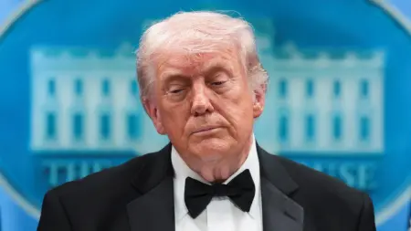 related_news_inside_blogsفيديو - ترامب يعلق على حادث إطلاق النار في حفل عشاء بالبيت الأبيض