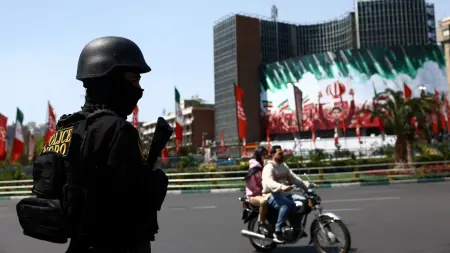 related_news_inside_blogsتقرير: إيران تطلق حملة تجنيد واسعة لمواجهة تهديدات أميركية محتملة