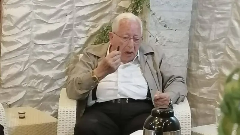 رحل عن 89 عاما.. من هو السياسي الأردني سمير قعوار وسبب وفاته؟