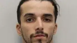 الشرطة البريطانية تعيد توقيف جزائري أُفرج عنه بالخطأ