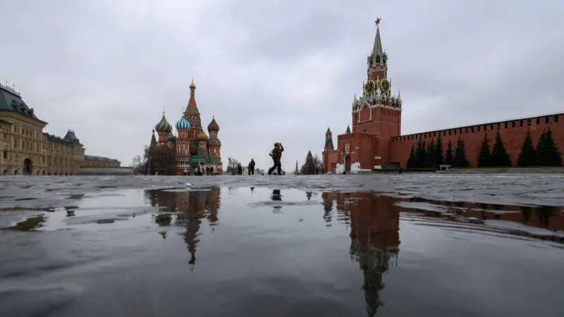 الكرملين ينتقد إعلان ترامب فرض حصار بحري على هرمز