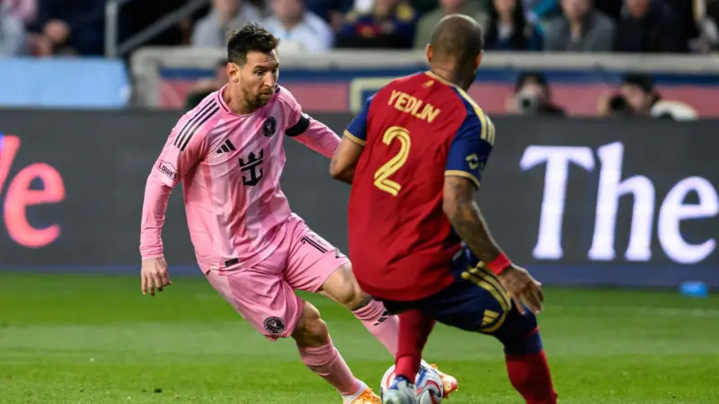 ميسي يغيب عن التهديف وسواريز يسجل أول أهدافه مع إنتر ميامي