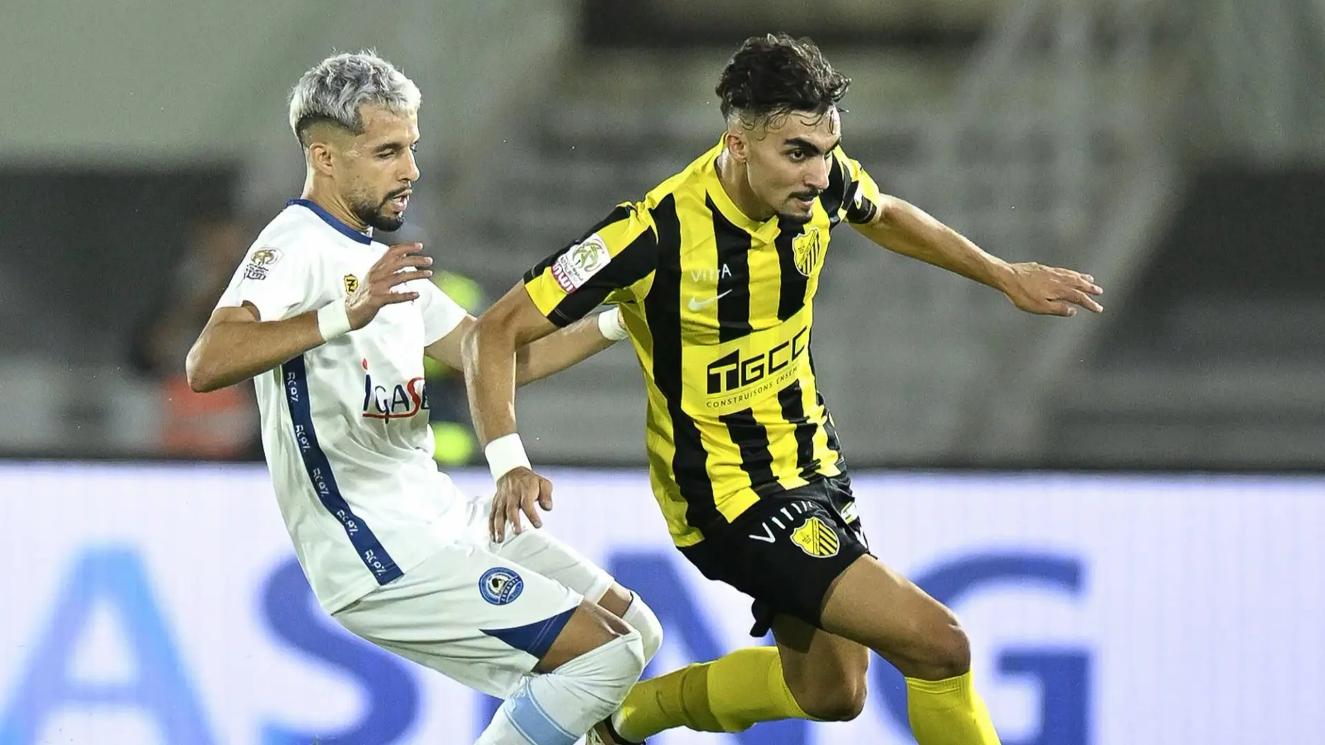 انطلاقة قوية لموسم جديد من الدوري المغربي (فيسبوك) انطلاقة قوية لموسم جديد من الدوري المغربي (فيسبوك)