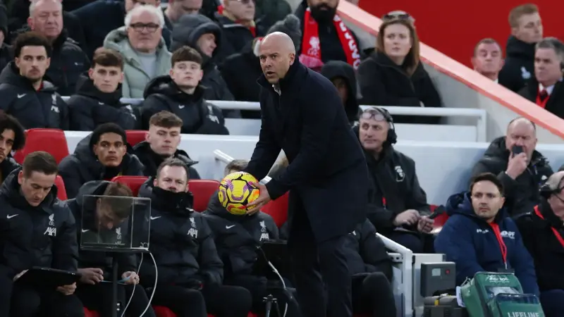 سلوت "غير مقتنع" بتجارب تقنية الـ"فار" الجديدة قبل مواجهة ليفربول ضد توتنهام