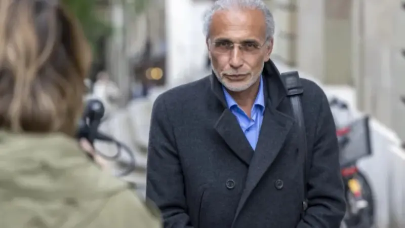 من هو طارق رمضان الذي حكم عليه القضاء الفرنسي لمدة 18 عاما؟