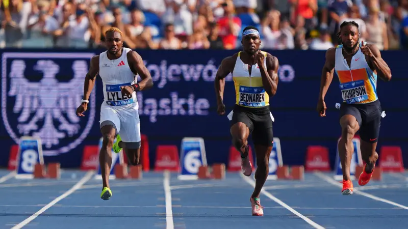 ملتقى خورزوف - طومسون يهزم لايلز في سباق 100 متر.. ودوبلانتيس يفوز بدون رقم قياسي