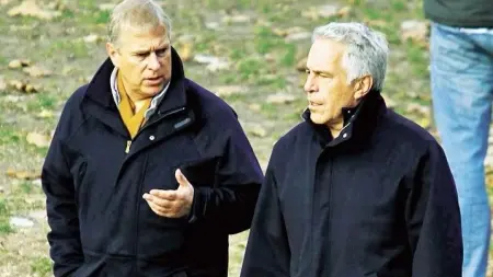 صورة فاضحة لأندرو تظهر مجددا في وثائق إبستين