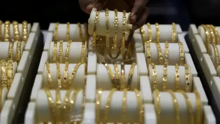 related_news_inside_blogsسعر مثقال الذهب اليوم في العراق عيار 21 الجمعة 20/3/2026.. استقرار عند أدنى مستوى بـ2026