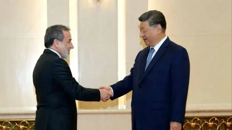 عراقجي يلتقي الرئيس الصيني على هامش قمة شنغهاي