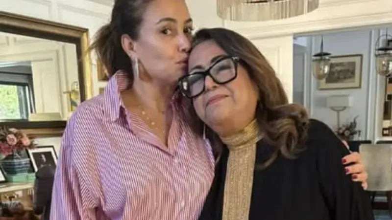 رحيل مفاجئ لوالدة النجمة هند صبري