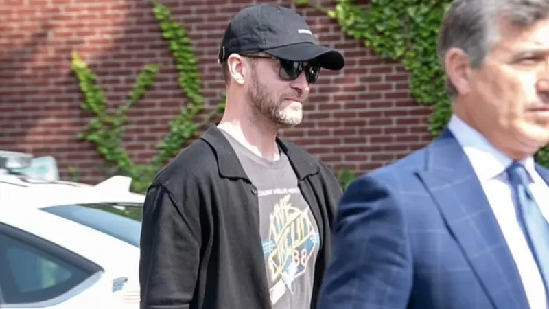 صور - القبض على جاستن تمبرليك بتهمة القيادة تحت تأثير الكحول