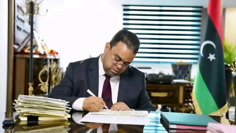 توقيف وزير التربية والتعليم الليبي.. ما السبب؟