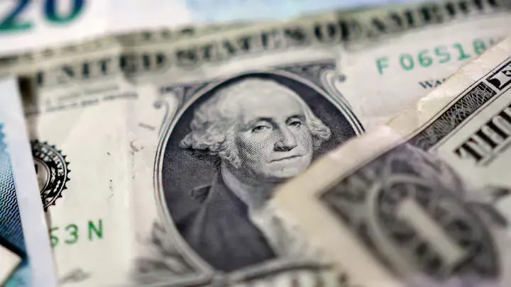 سعر الدولار مقابل الجنيه المصري اليوم السبت 7/2/2026.. تقلص الفجوة بين الشراء والبيع