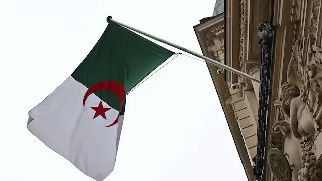 بعد إعلان وزارة الدفاع الوطني فتح الباب.. هذه طريقة تسجيل رجال الصف المتعاقدين