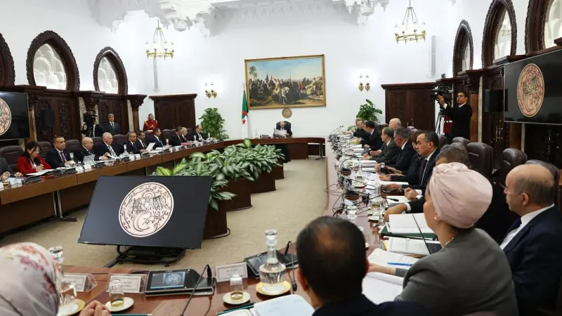 11 ولاية جديدة.. التقسيم الإداري الجديد يثير الجدل في الجزائر