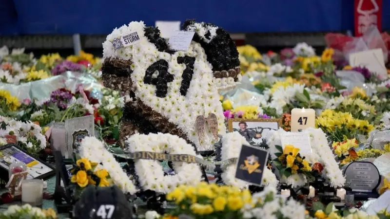 فيديو - حادث مأساوي في مباراة هوكي جليد في إنجلترا.. والإفراج عن المتهم بكفالة