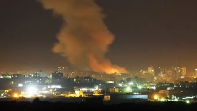 إعلام سوري: سقوط قذائف في محيط مطار المزة