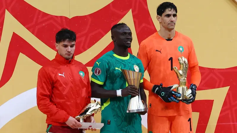التشكيلة المثالية لكأس الأمم الأفريقية 2025.. غياب مصري ورباعي مغربي