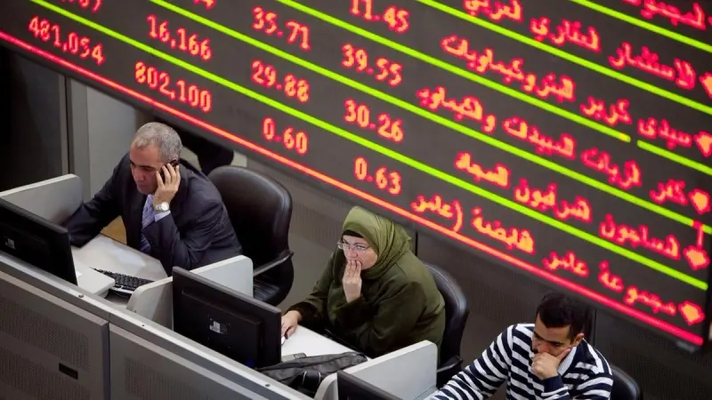 مؤشرات حمراء.. بورصة مصر تخسر 81 مليار جنيه