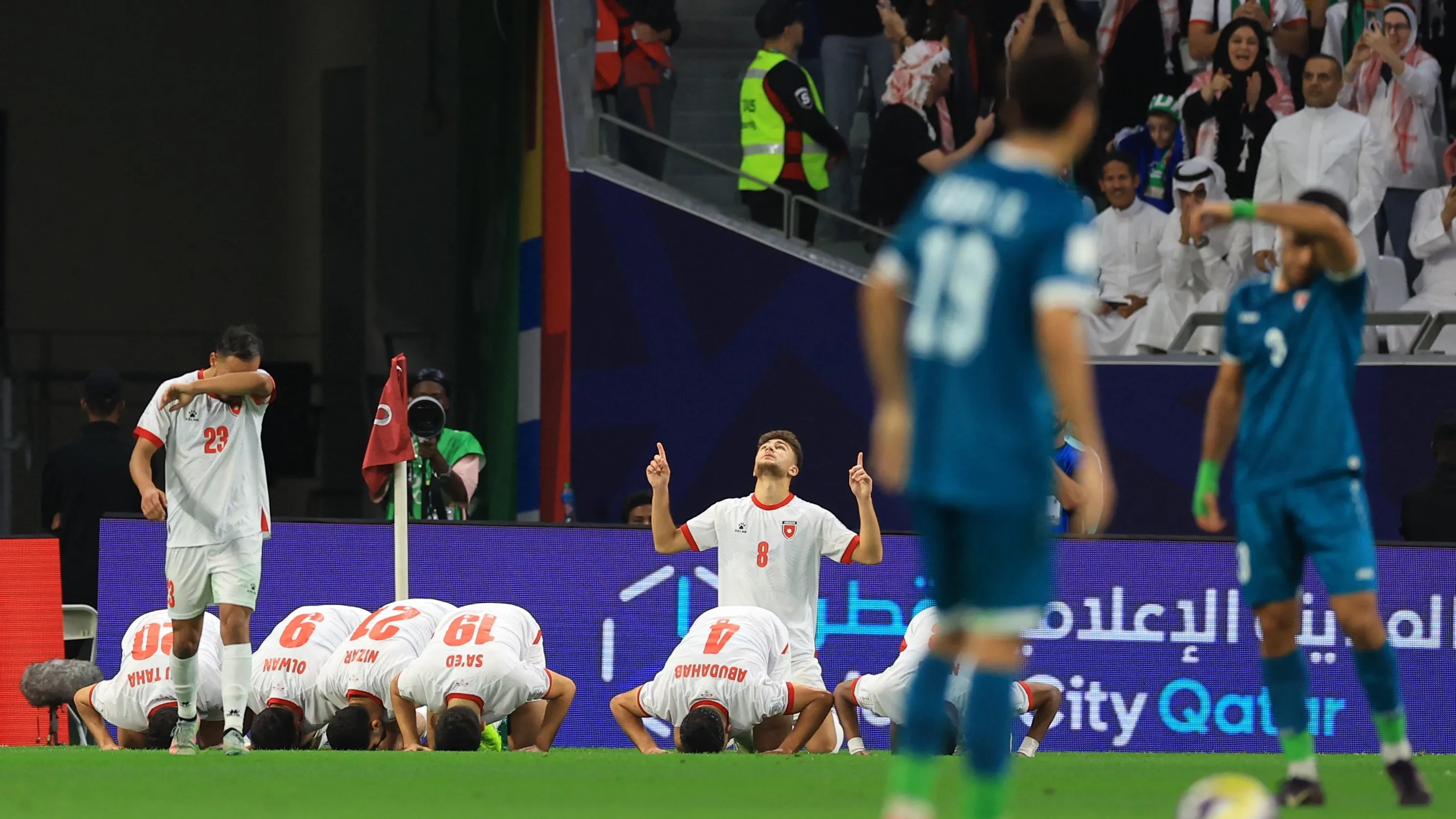 تشكيلة الأردن اليوم أمام السعودية.. من بديل يزن النعيمات؟ 