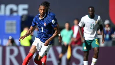القنوات الناقلة لمباراة العراق ضد فرنسا اليوم في كأس العالم 2026 مع الموعد