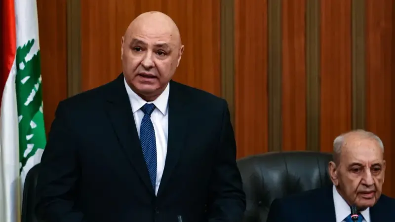 عون يرفض طلب نواب "حزب الله" بتأجيل جلسة مشاوراتهم إلى الغد