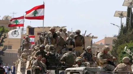 قتيل وجريحان بانفجار استهدف آلية للجيش اللبناني