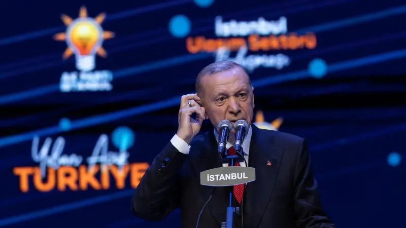 إردوغان: لن أرضخ لطلبات سنان أوغان