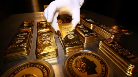 related_news_inside_blogsتوقعات أسعار الذهب الأيام القادمة.. هل يختبر المعدن النفيس 6,000 دولار؟
