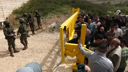 related_news_inside_blogsالجيش الإسرائيلي يقتل فلسطينيا بالضفة الغربية