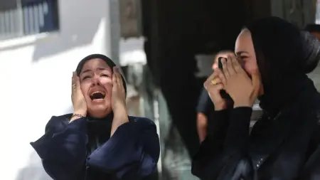 related_news_inside_blogsصور - مقتل 5 فلسطينيين في قصف إسرائيلي على قطاع غزة
