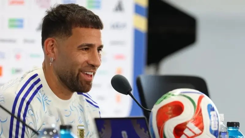 رسميًا.. نيكولاس أوتامندي يعلن اعتزاله اللعب الدولي مع منتخب الأرجنتين