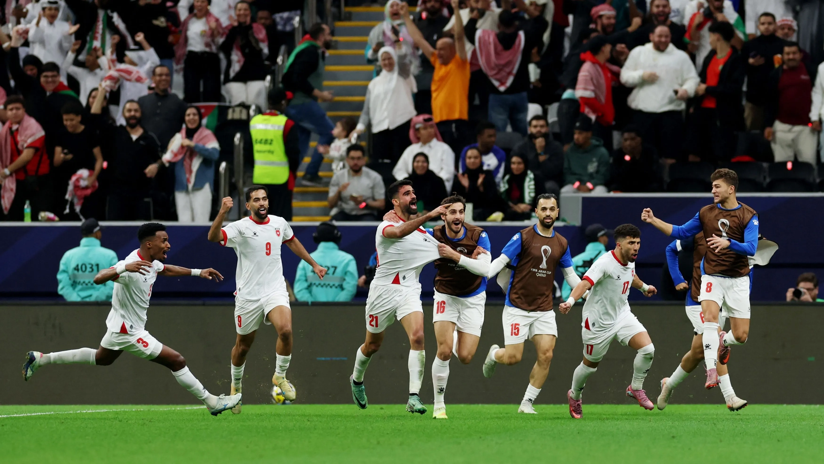 كأس العرب 2025 - الأردن يتأهل للنهائي بعد الفوز على السعودية 