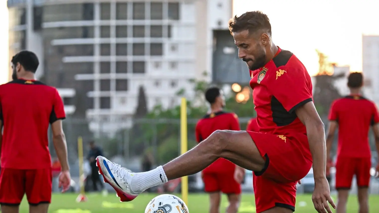 الترجي الرياضي يواجه الصفاقسي في الجولة الـ6 من الدوري التونسي (إكس) الترجي الرياضي يواجه الصفاقسي في الجولة الـ6 من الدوري التونسي (إكس)