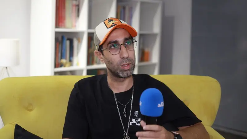 كريم العدل يكشف لـ"المشهد" كواليس مسلسل 220 يوم ومعايشته لمرضى السرطان