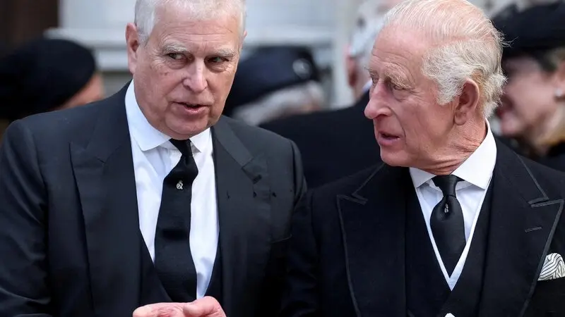 "ما زال أميرا".. تفاصيل جديدة في فضيحة الأمير أندرو