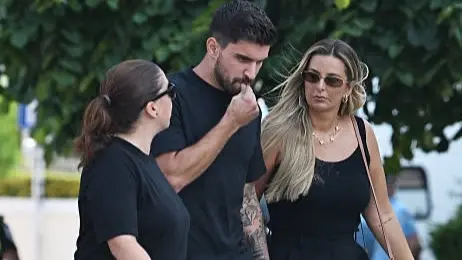 ساعات بعد الخروج من كأس العالم للأندية.. روبن نيفيز حاضر في جنازة ديوغو جوتا