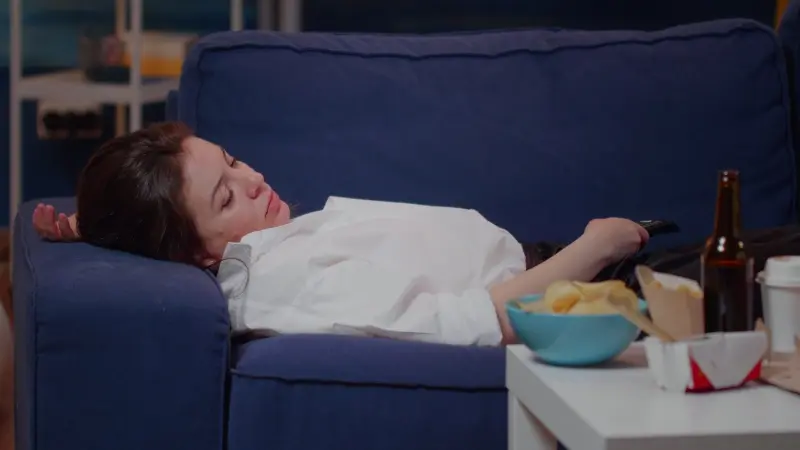 النفسية والجسدية.. ما هي أعراض نقص فيتامين بـ12؟