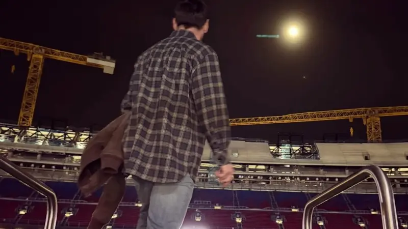 لابورتا يفاجئ ميسي: نخطط لبناء تمثال لبطل كأس العالم خارج كامب نو