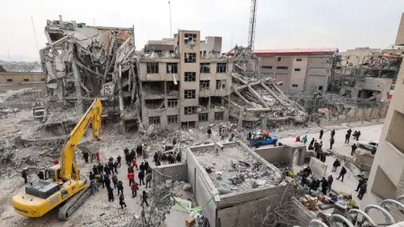 related_news_inside_blogsالجيش الإسرائيلي يعلن استهداف 170 موقعا إيرانيا خلال يوم واحد