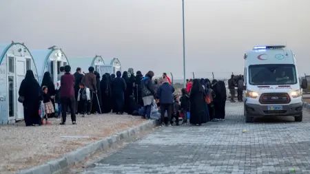 related_news_inside_blogsإغلاق مخيم الهول يضع حكومة الشرع أمام اختبار صعب