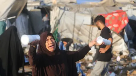إسرائيل تسرّع وتيرة الضربات على غزة خشية "فيتو" أميركي لوقف القصف