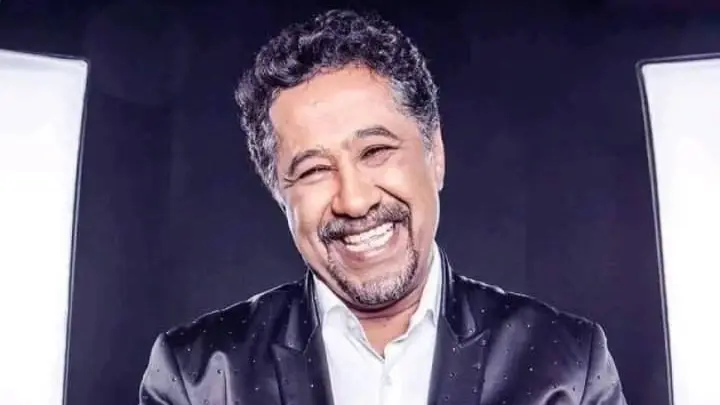 ما حقيقة منع الشاب خالد من دخول الجزائر؟