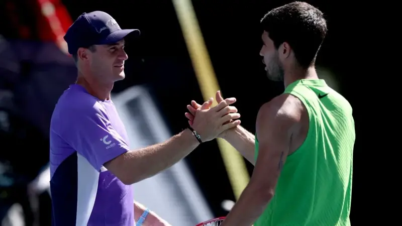 أستراليا المفتوحة - ألكاراز يبلغ ربع النهائي من دون عناء