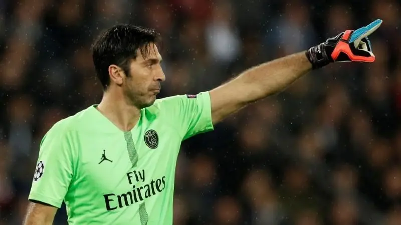 بعد 4 سنوات من الرحيل.. لماذا يندم بوفون على ترك باريس سان جيرمان؟