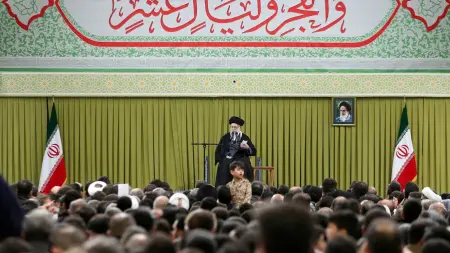 related_news_inside_blogsأسلوب معقد.. كيف يعمل نظام الحكم في إيران؟