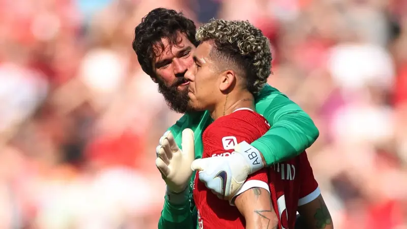 فيديو - حفل خاص لتوديع فيرمينو.. ماذا قال يورغن كلوب لأسطورة ليفربول؟