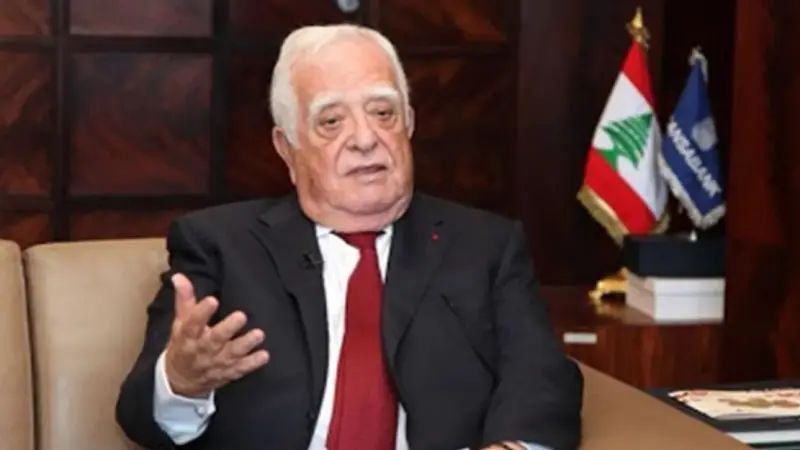 وفاة عميد الاقتصاد اللبناني.. من هو عدنان القصار؟